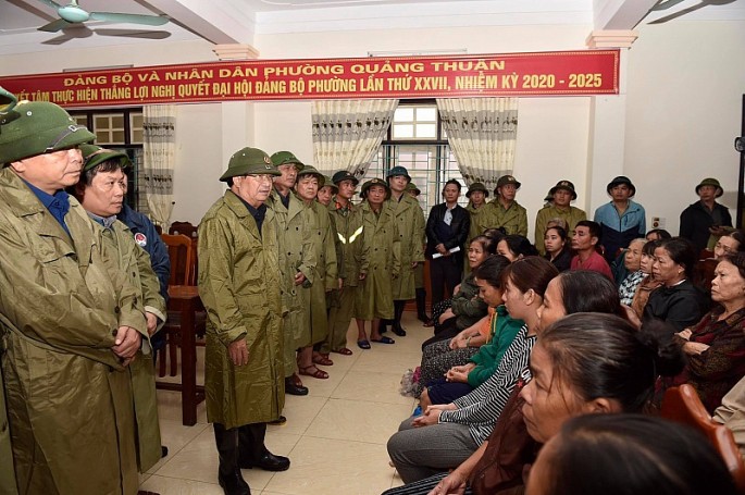 pho thu tuong trinh dinh dung tham dong vien nguoi dan vung lu quang binh