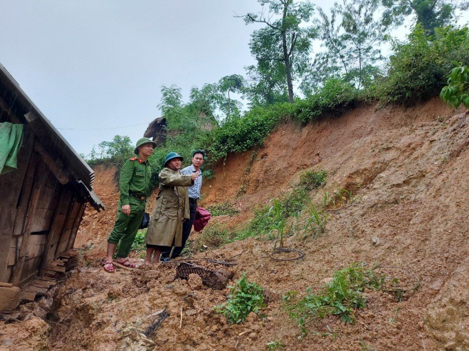 nghe an di doi hon 1000 nguoi tu noi co nguy co sat lo