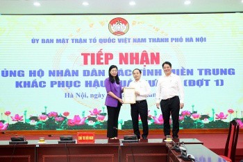 EVNHANOI quyên góp gần 1 tỷ đồng ủng hộ đồng bào miền Trung