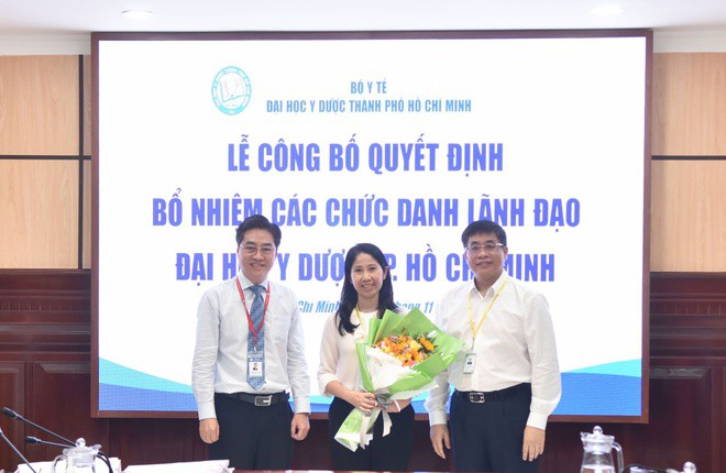 Giam doc Benh vien DH Y Duoc TP.HCM anh 1