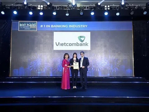 Lần thứ 5 Vietcombank là ngân hàng có môi trường làm việc tốt nhất Việt Nam