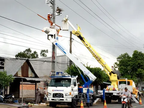 Điện lực Cà Mau bảo đảm cung ứng điện an toàn ổn định