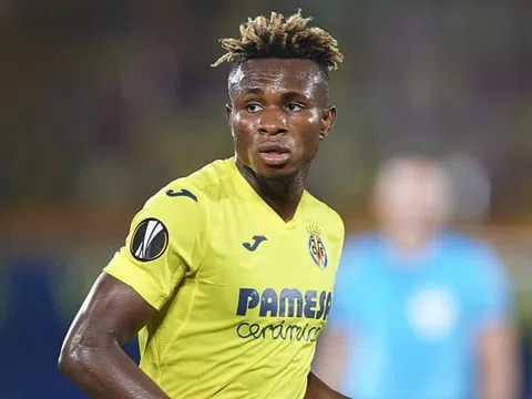 Man Utd theo đuổi Chukwueze, Juventus mua Pogba