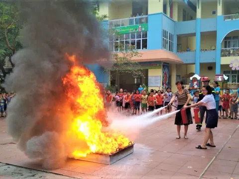 Dạy phòng cháy chữa cháy cho học sinh: Cần giáo trình và hướng dẫn