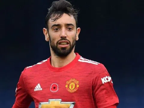 Everton 1-3 Man Utd: Bruno Fernandes tỏa sáng