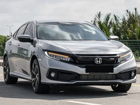 Giá lăn bánh xe ô tô Honda Civic ngày 11/11/2020 mới nhất