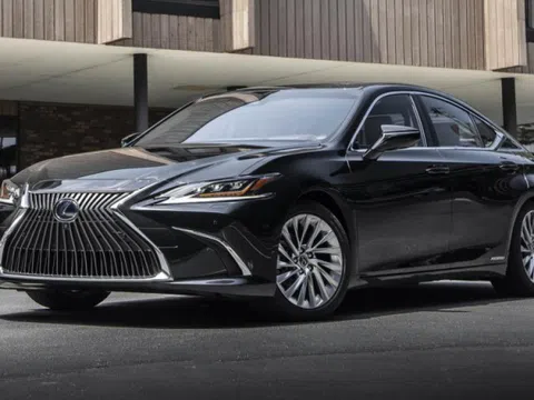 Giá xe Lexus ES mới nhất tháng 11/2020