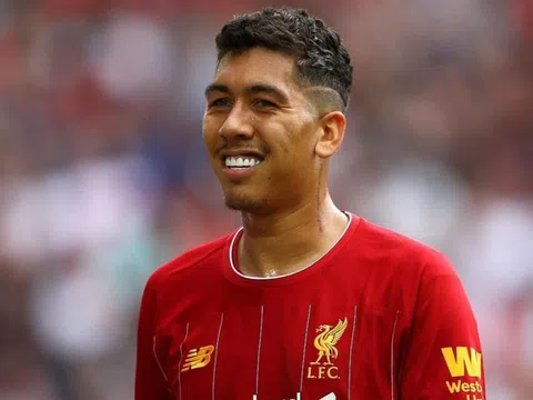 Huyền thoại Liverpool chê Firmino