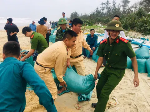 Huế: Yêu cầu người dân không ra khỏi nhà từ 12h ngày 14/11