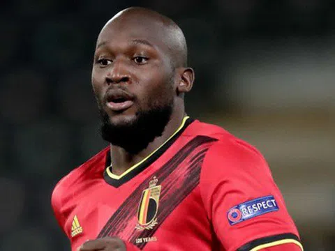 Lukaku tỏa sáng giúp tuyển Bỉ vào bán kết UEFA Nations League