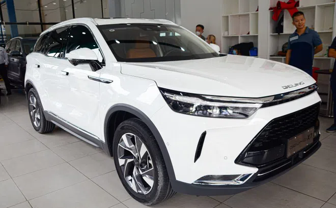 Chi tiết BAIC Beijing X7 - nhiều trang bị, không có bản đồ dẫn đường