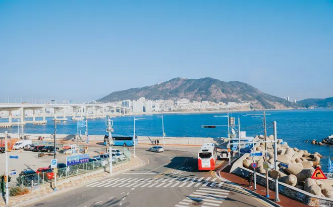 Busan ngày đông lãng mạn như thước phim